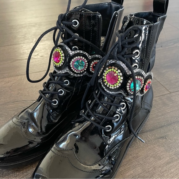Betsey Johnson Dexter Black Patent Fashion Combat Boot 9.5 - Picture 5 of 15